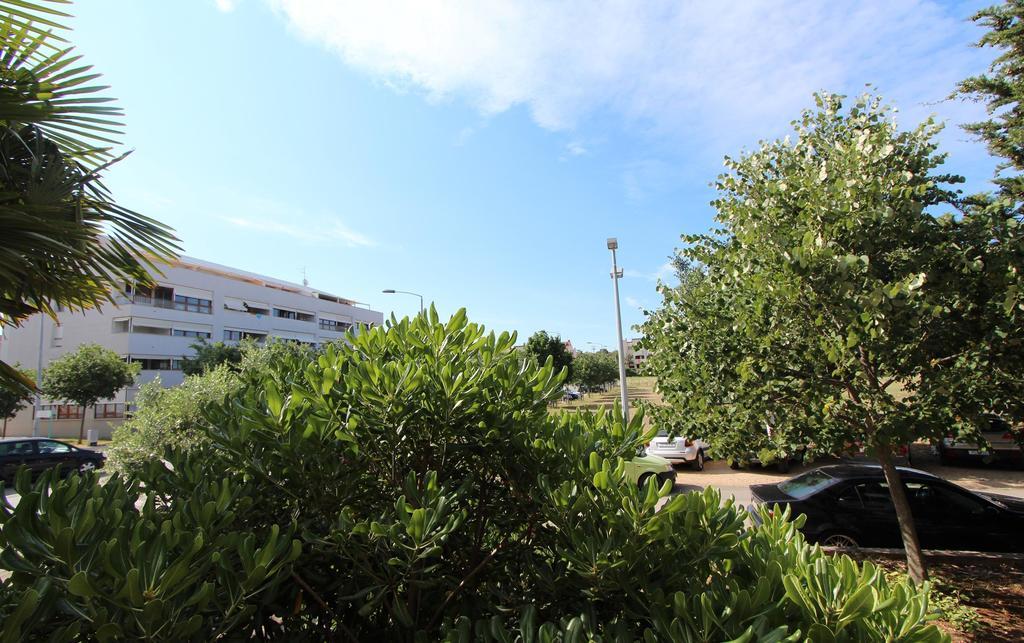 Apartment Vesna روفينج المظهر الخارجي الصورة