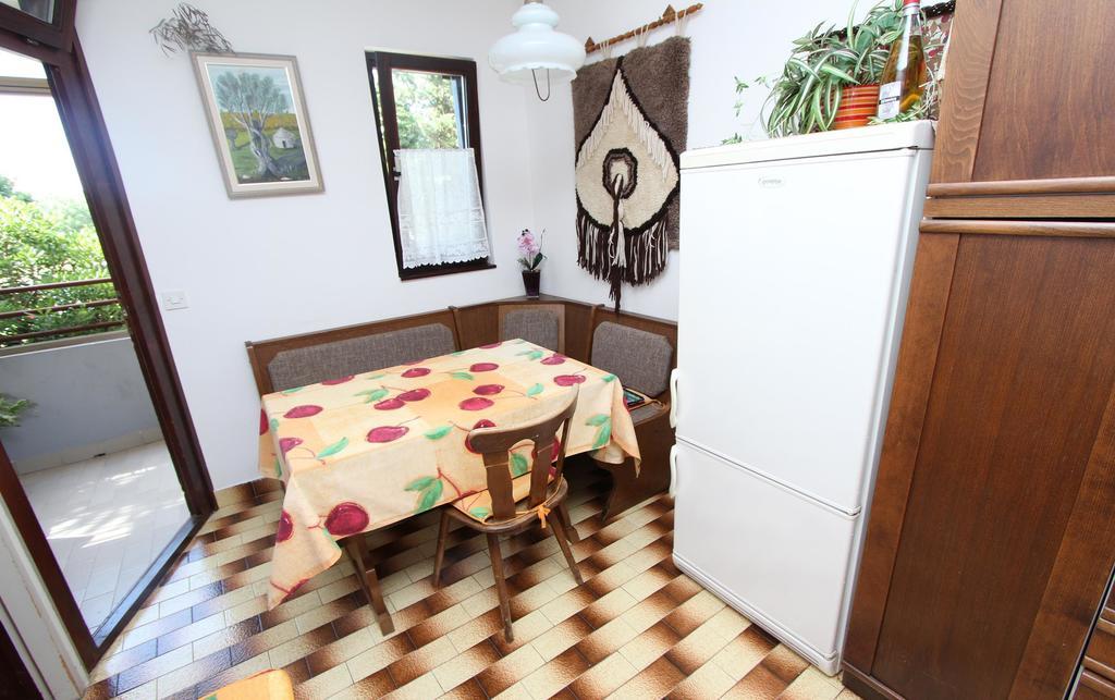 Apartment Vesna روفينج المظهر الخارجي الصورة
